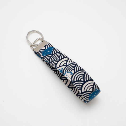 Cotton Wristlet Key Fob (Kitten with Japanese Wave- Navy)